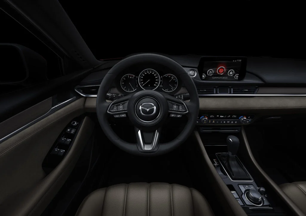 Instrukcja – jaka wersja Mazda Connect?